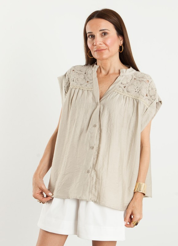 Camisa Oversize Crochet Mujer | Hombros | 18€ | Premonición.online