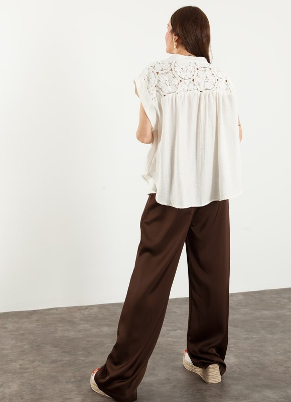 Camisa Oversize Crochet Mujer | Hombros | 18€ | Premonición.online