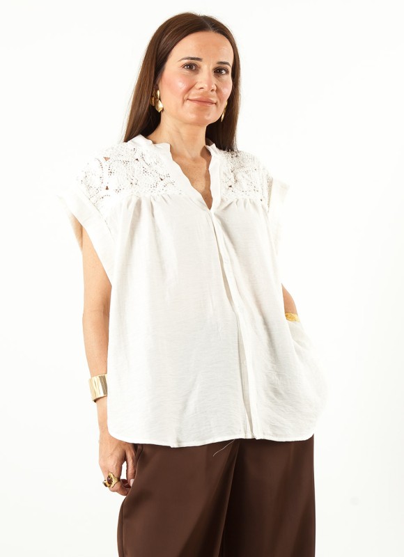 Camisa Oversize Crochet Mujer | Hombros | 18€ | Premonición.online