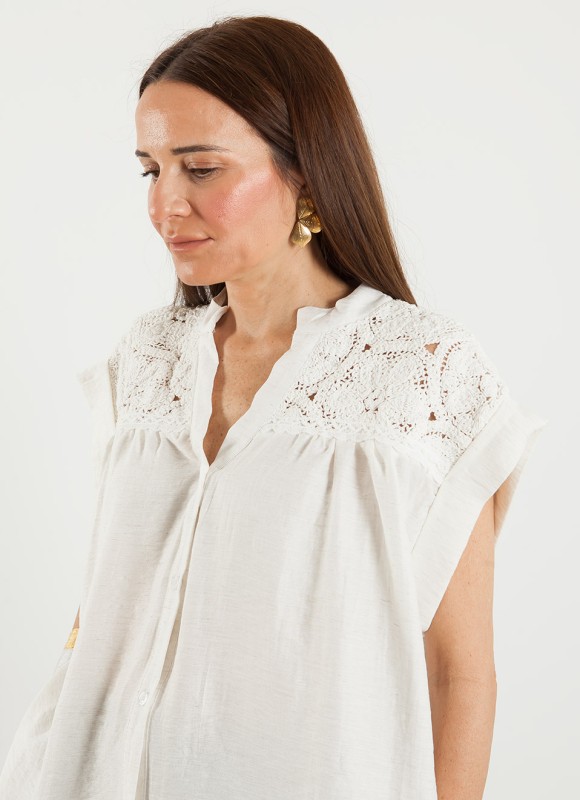 Camisa Oversize Crochet Mujer | Hombros | 18€ | Premonición.online