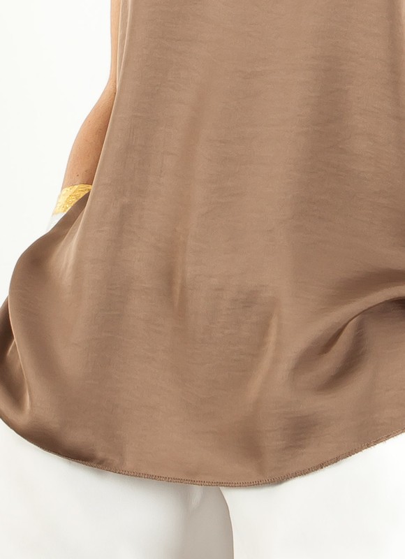 Blusa Satinada Tirantes Blanca Mujer | Moda Femenina | Premonición.online