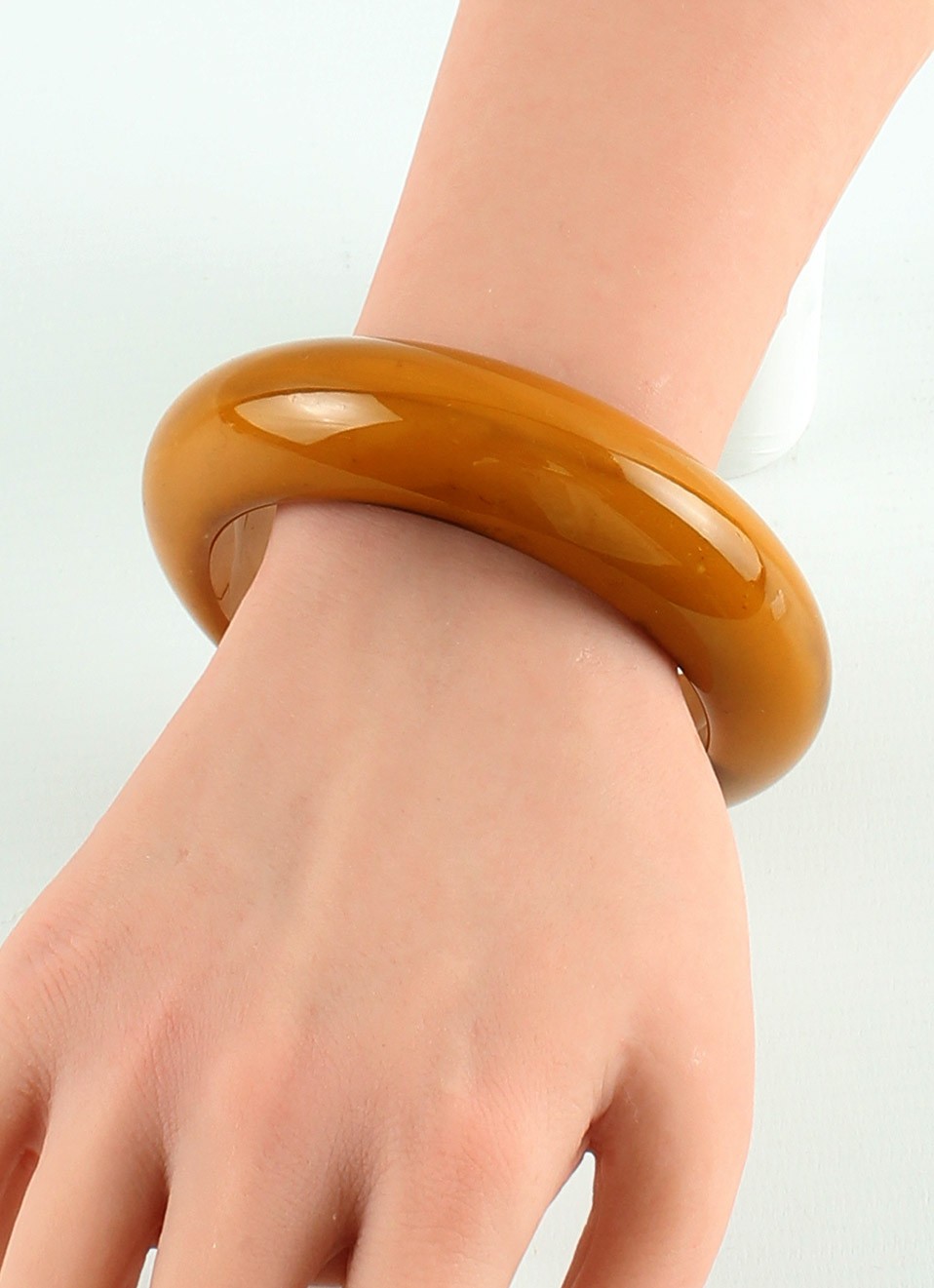 Pulseras Rígidas de Resina Mujer | Moda Femenina | Premonición.online