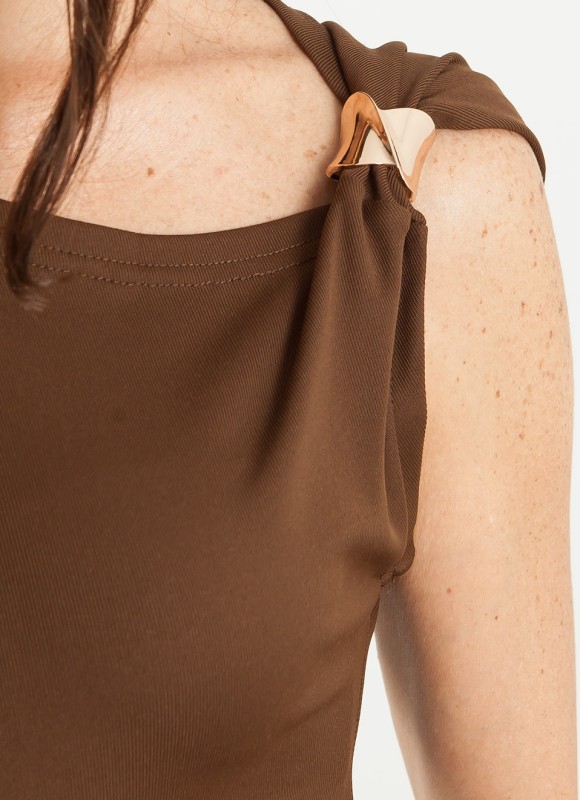 Camiseta Asimétrica con Joya Mujer | Moda Femenina | Premonición.online