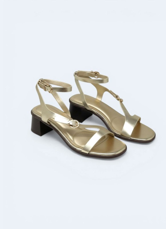 Sandalia Atada de Tacón Mujer | 24€ | Premonición.online
