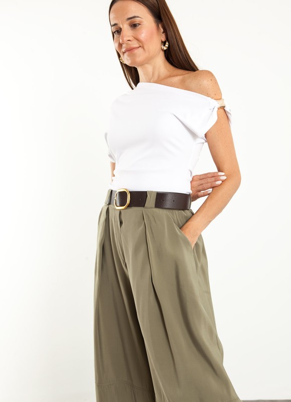 Pantalón Capri con Pinzas Mujer | Moda Femenina | Premonición.online