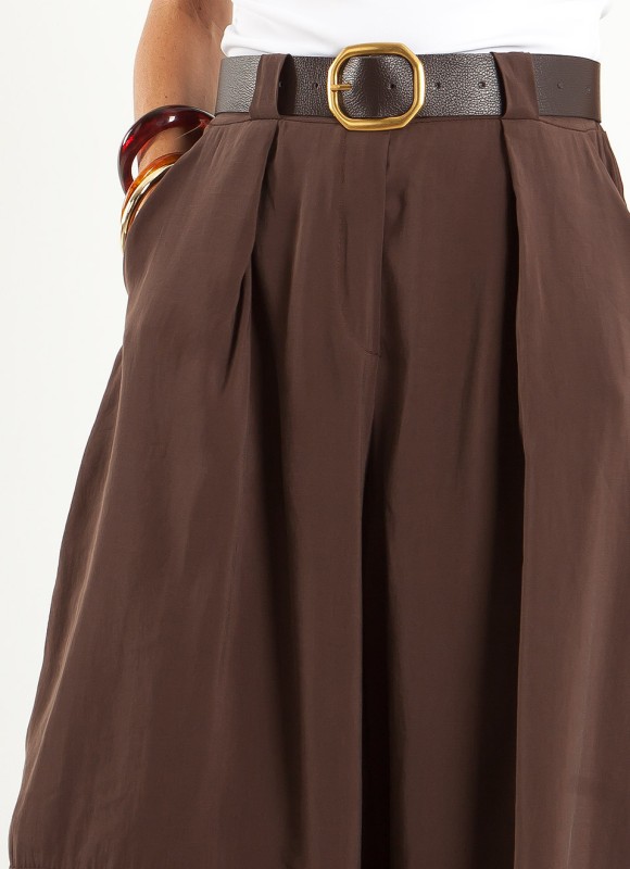 Pantalón Capri con Pinzas Mujer | Moda Femenina | Premonición.online