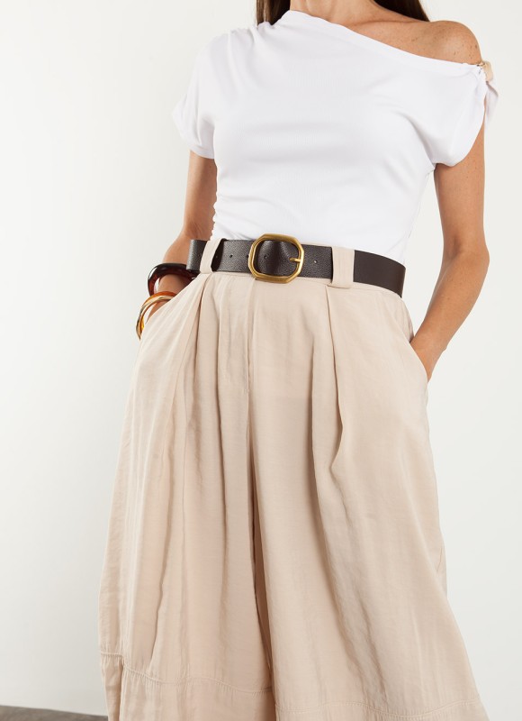 Pantalón Capri con Pinzas Mujer | Moda Femenina | Premonición.online