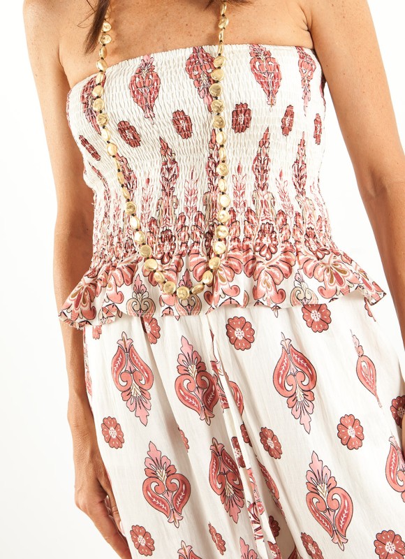 Pantalón y top estampado