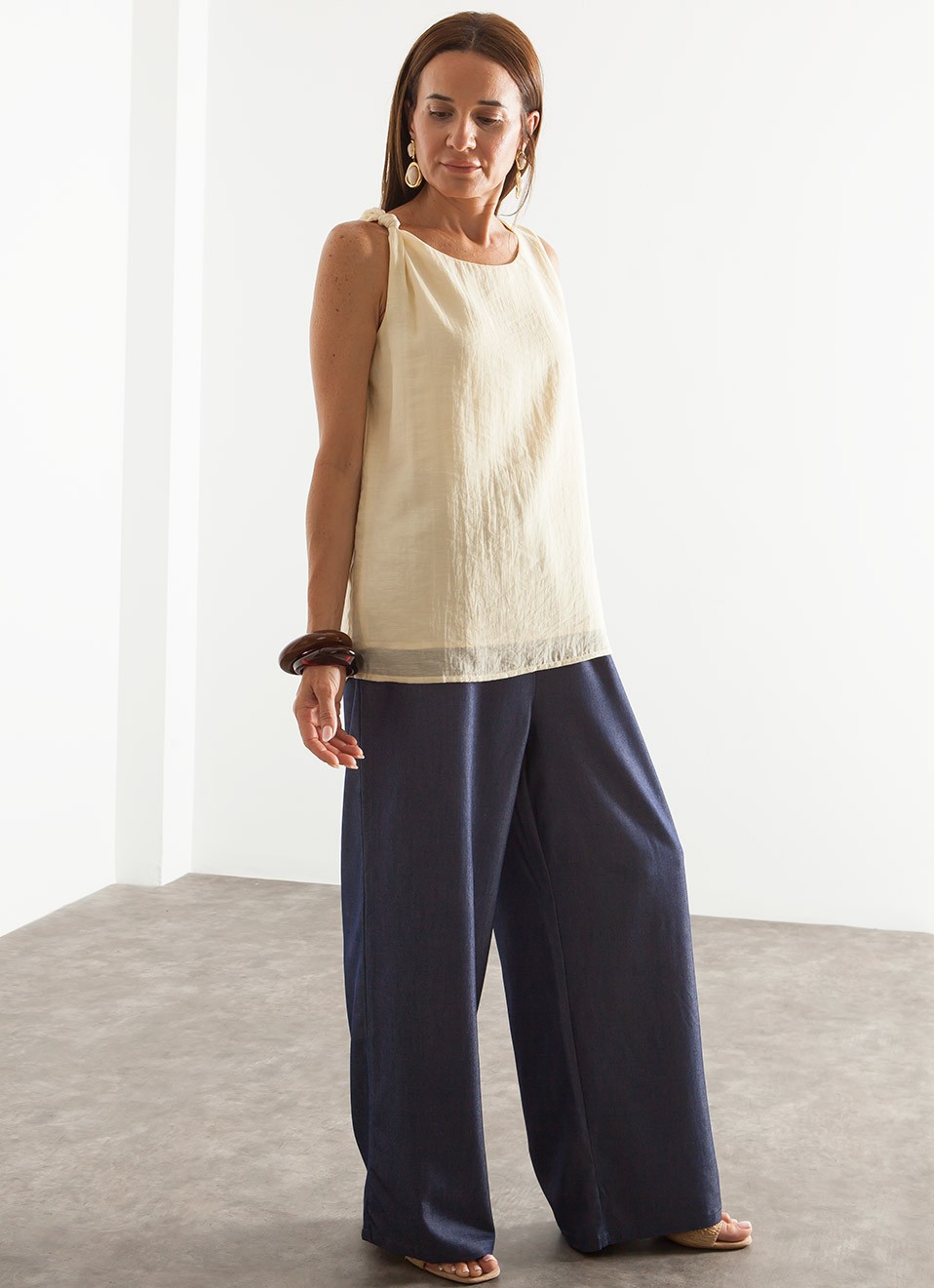 Blusa Amarilla con Nudo en Hombro Mujer | Moda Verano | Premonición.online