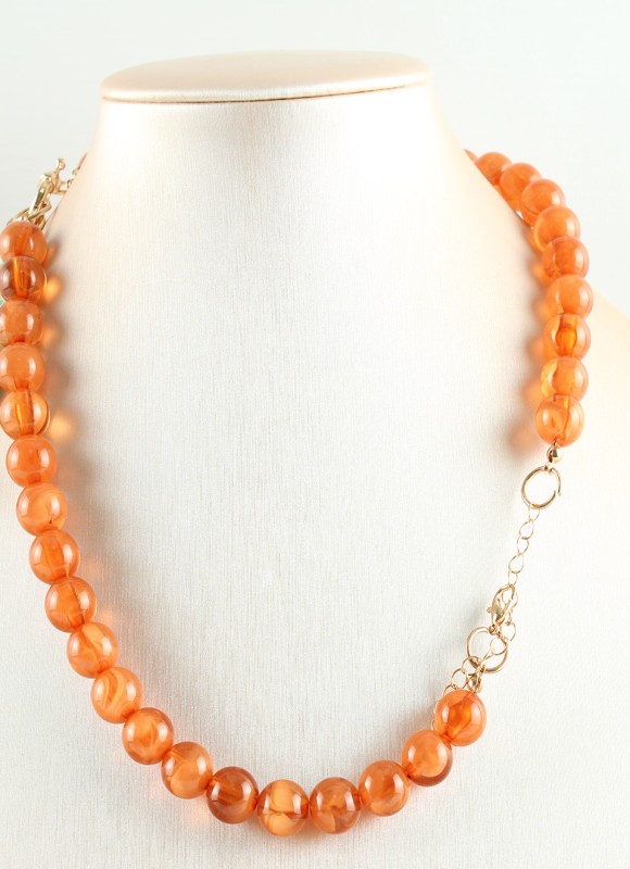 Collar de Bolas con Pez de Resina Mujer | Moda | Premonición.online