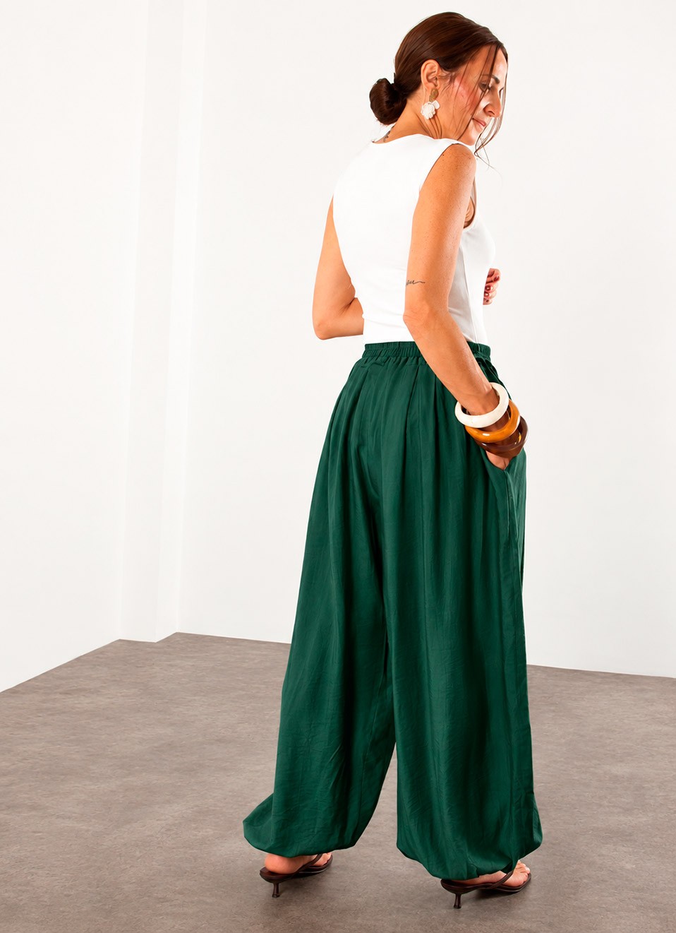 Pantalón Ballon Fluido Mujer | Varios Colores | 18€ | Premonición.online