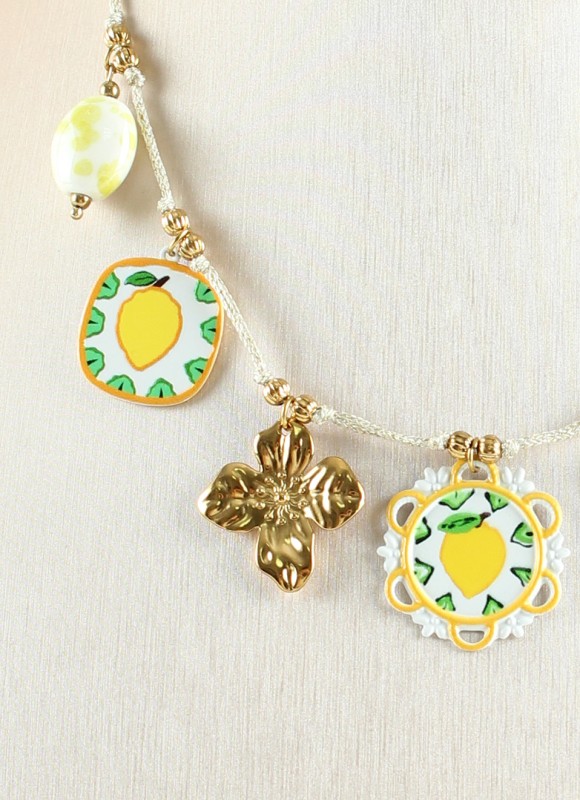 Collares de Acero Inoxidable Mujer | Calidad y Diseños | Premonición.online