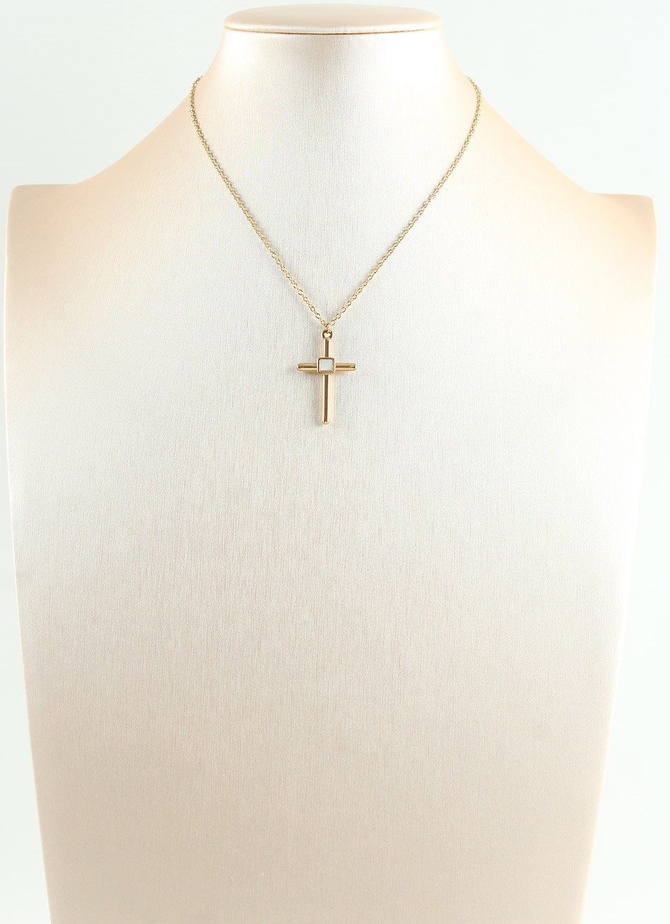 Collar acero cruz