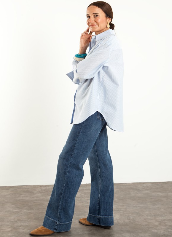 Camisa Azul Rayas Mujer | Estilo Casual y Actual | Premonición.online