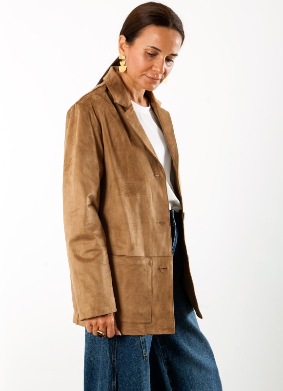 Chaqueta de Ante Mujer | Elegante y Versátil | Premonición.online
