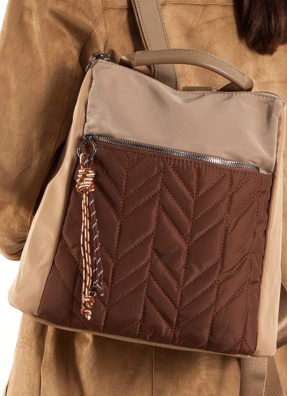 Mochila Nylon Mujer | Ligera, Práctica y Versátil | Premonición.online