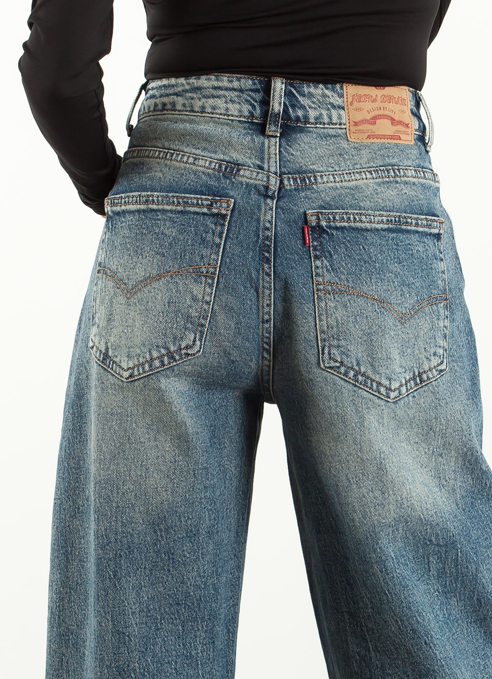Jeans barrel