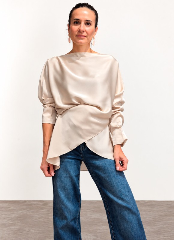 Blusa Cruzada y Atada Mujer | Elegante y Actual | Premonición.online