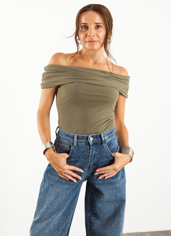 Top Hombros Descubiertos Mujer | Elegante y Actual | Premonición.online