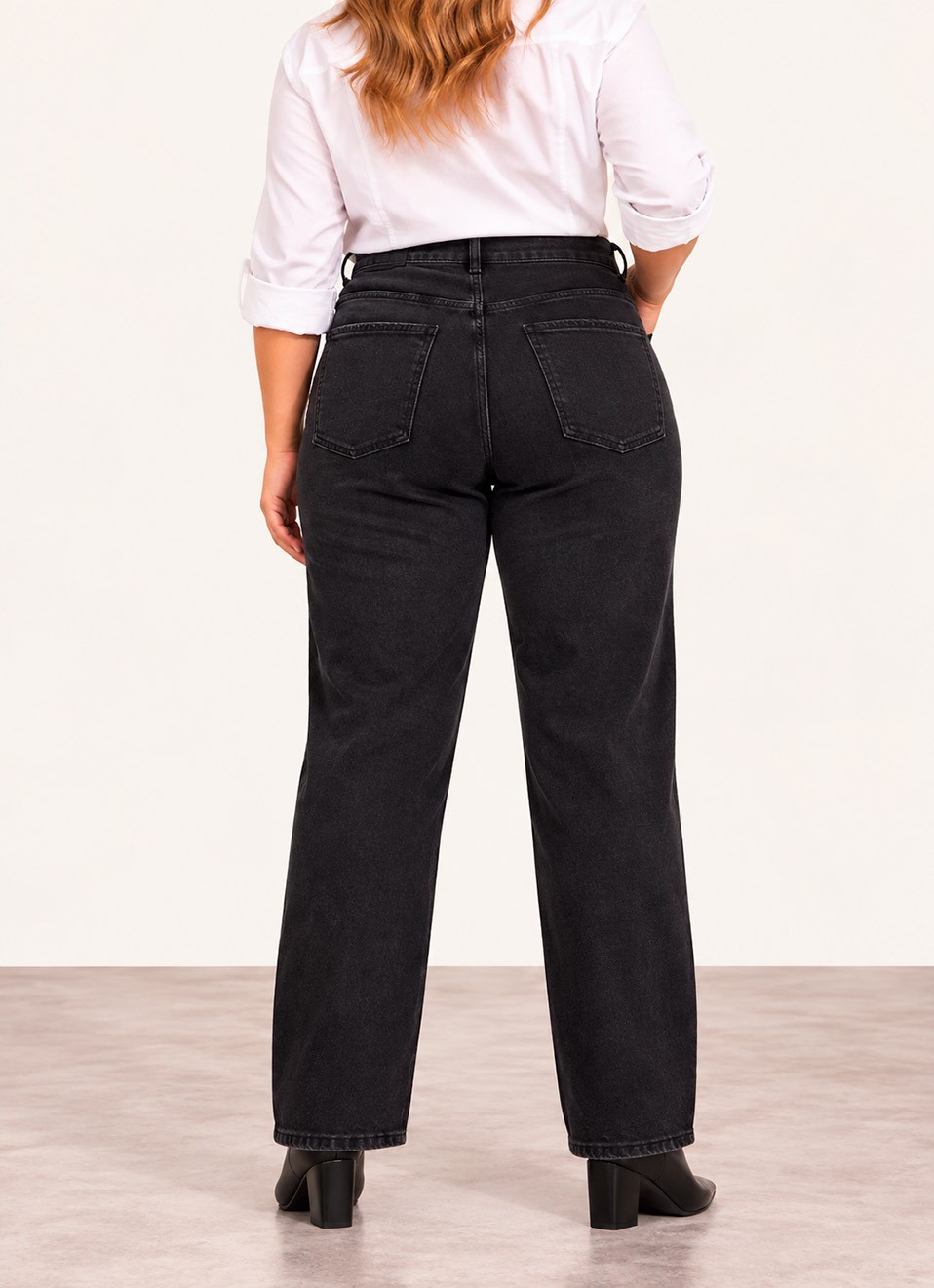 Jeans Straight Negro Talla Grande Mujer | Tendencia | Premonición.online