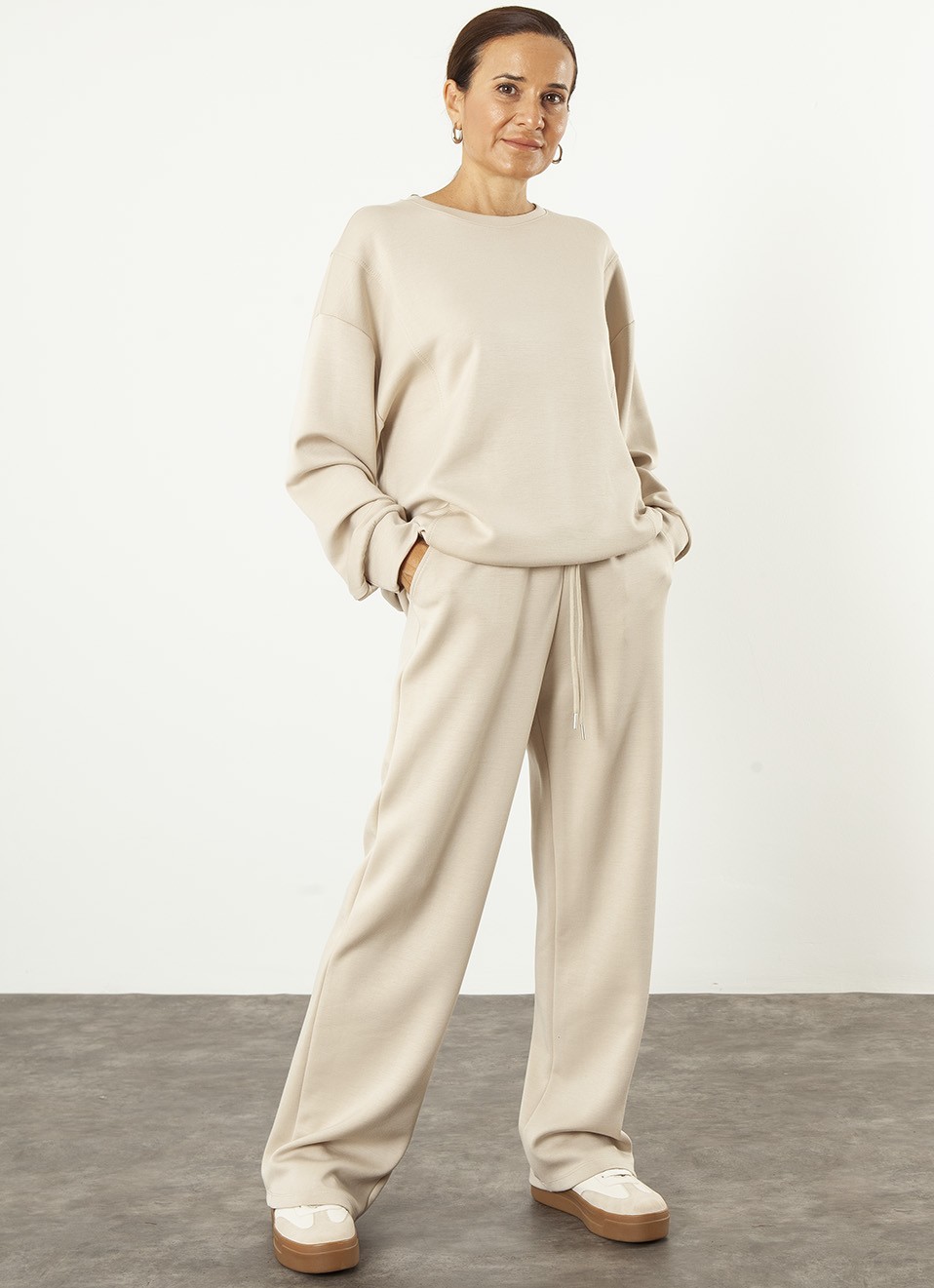 Conjunto Deportivo Mujer | Pantalón y Sudadera | Premonición.online