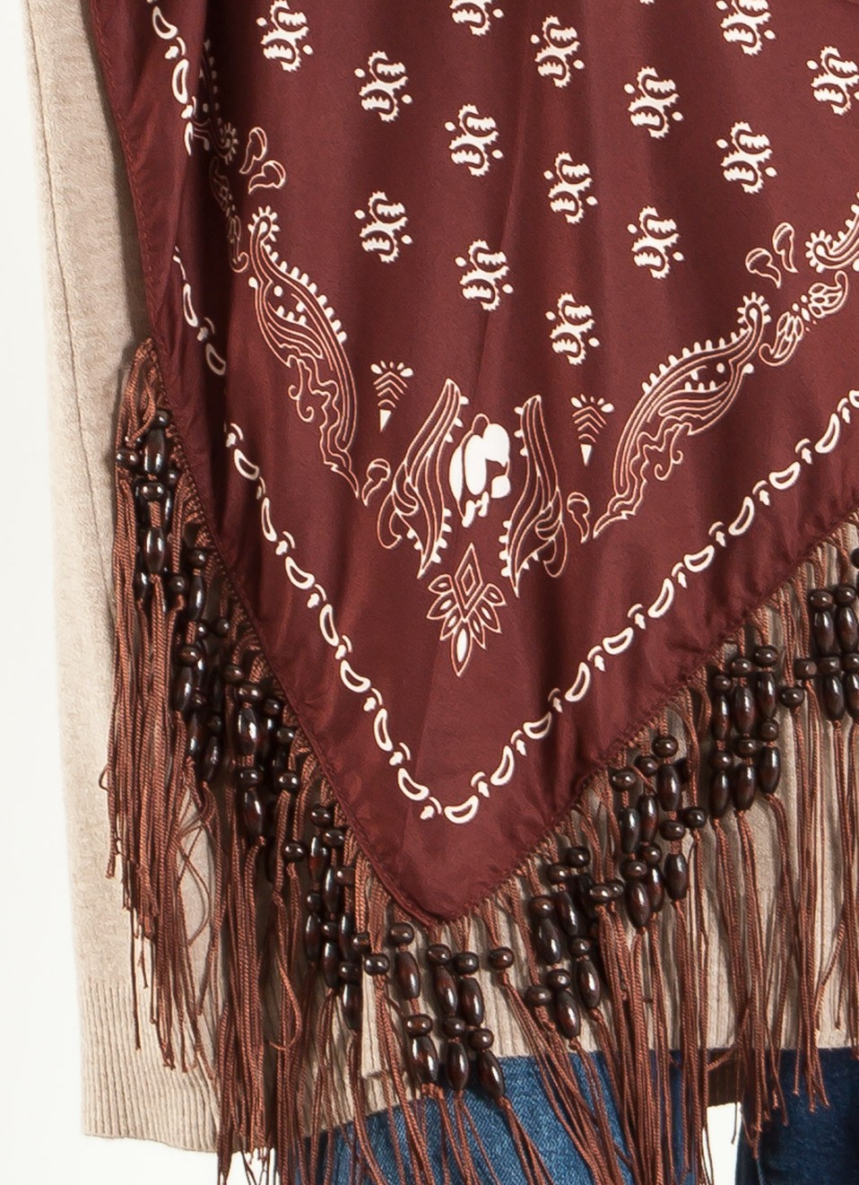 Pañuelo con Flecos Mujer | Complemento de Moda | Premonición.online