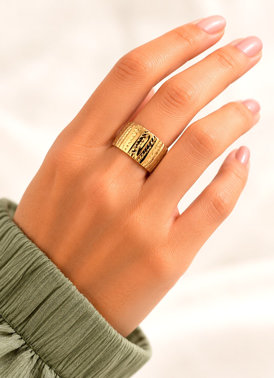 Anillos de Acero Inoxidable Mujer | Dorados y Plateados | Premonición.online