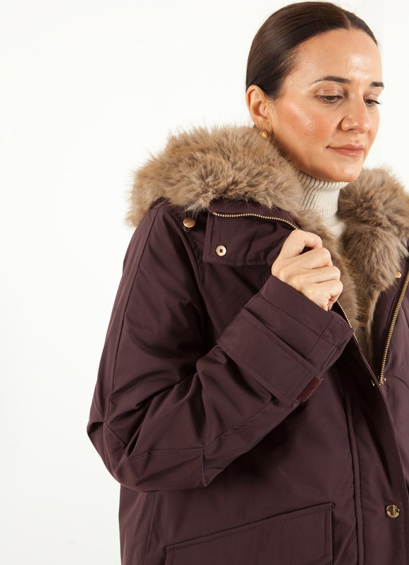 Abrigo de Pelo para Mujer Elegante y Moderno | Premonición.online