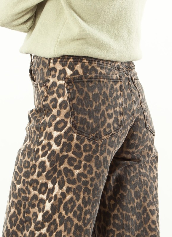 Jeans Dad Fit Leopardo para Mujer | Moda Actual | Premonición.online