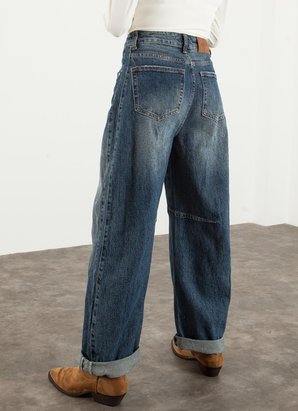 Jeans Barrel para Mujer | Vaqueros de Moda | Premonición.online