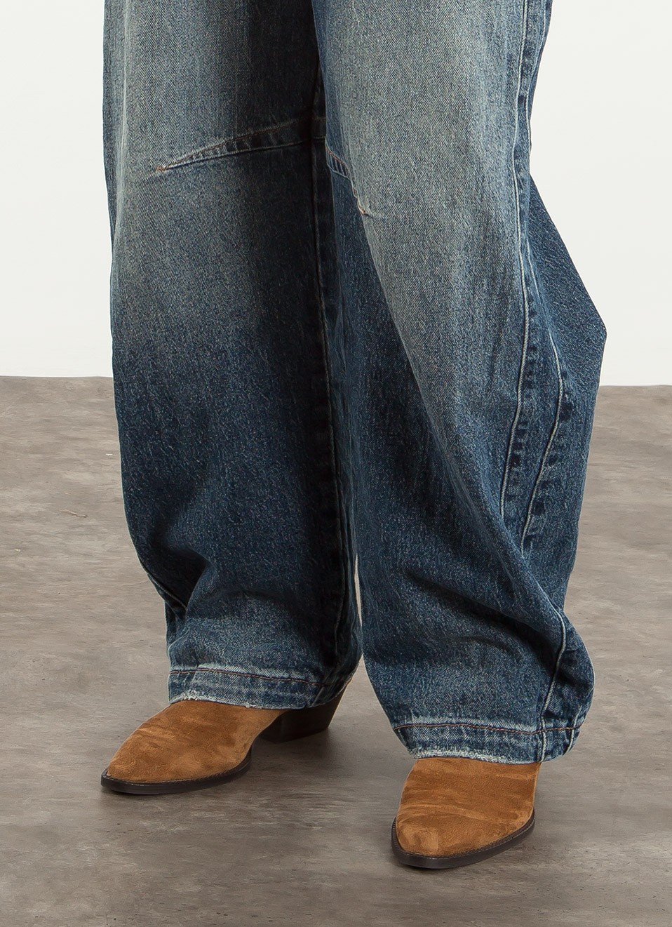 Jeans Barrel para Mujer | Vaqueros de Moda | Premonición.online