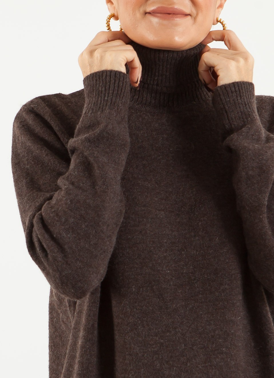 Jersey Básico Cuello Alto Tacto Suave Mujer | 17€ | Premonición.online