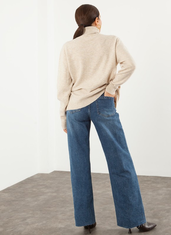 Jersey Básico Cuello Alto Tacto Suave Mujer | 17€ | Premonición.online