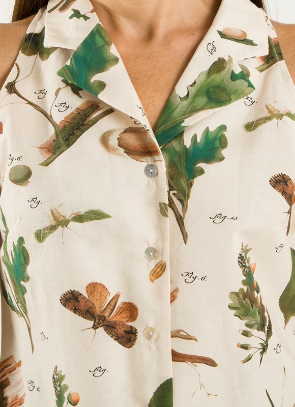 Camisa sin mangas mariposas
