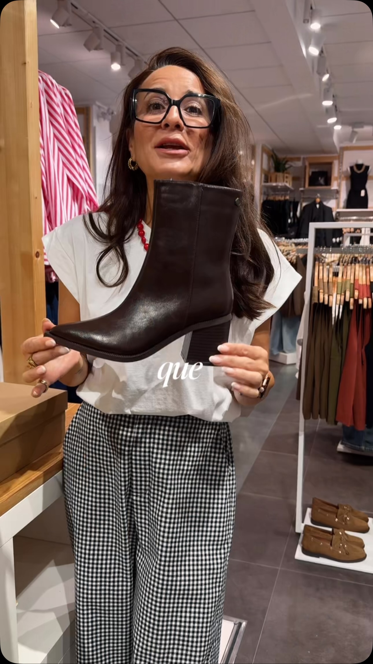 I 🤎👢. Te dejo referencias: 
• Botín NA6024 
• Bota NA6023...